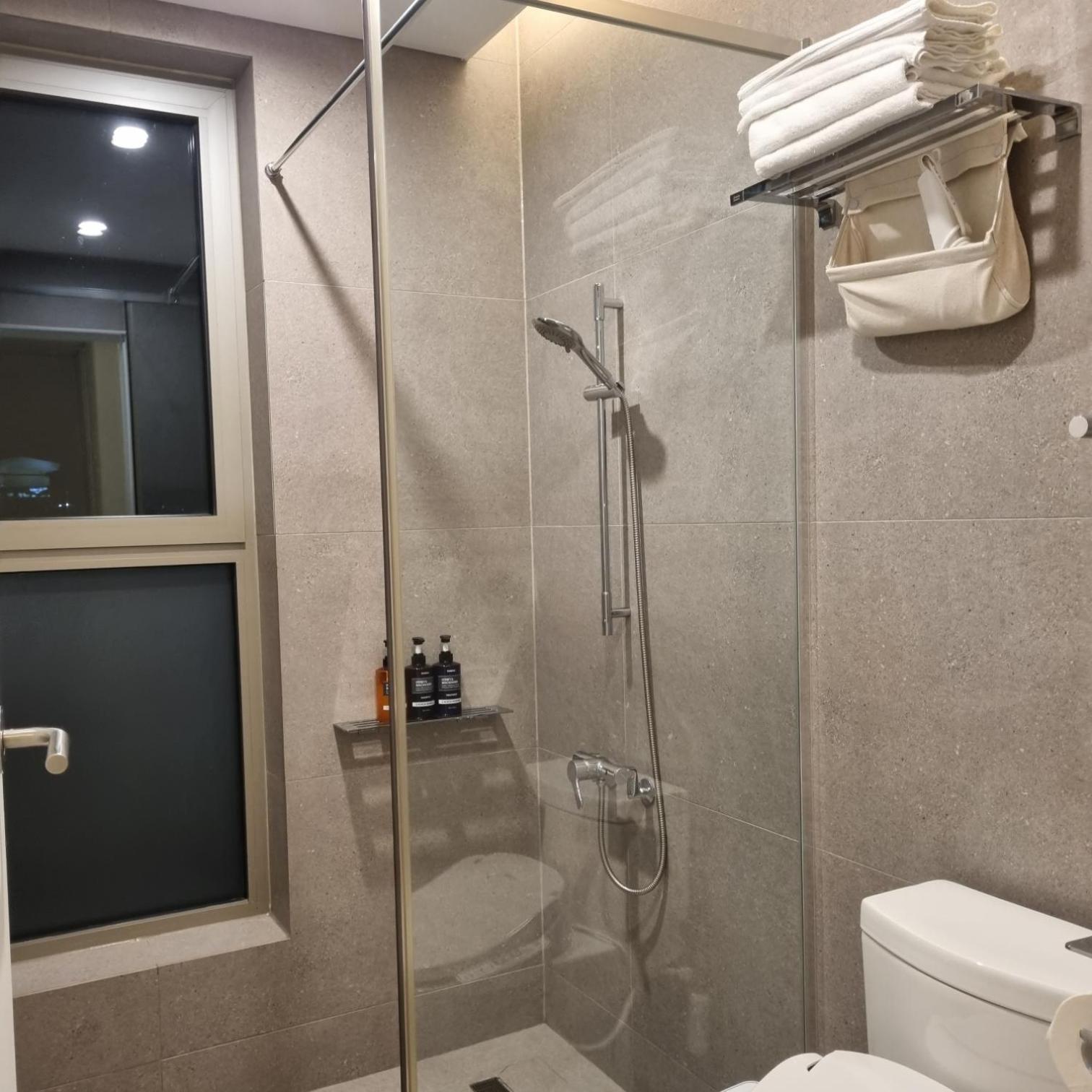 Bed and Breakfast Laon On 37 Тхонъён Экстерьер фото